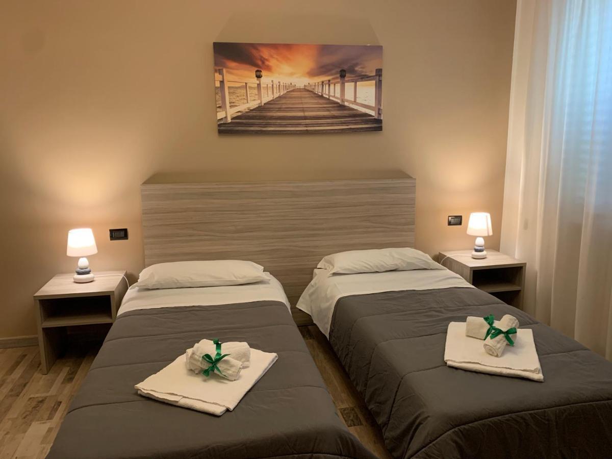 Villa Anna Guesthouse Brindisi Eksteriør billede